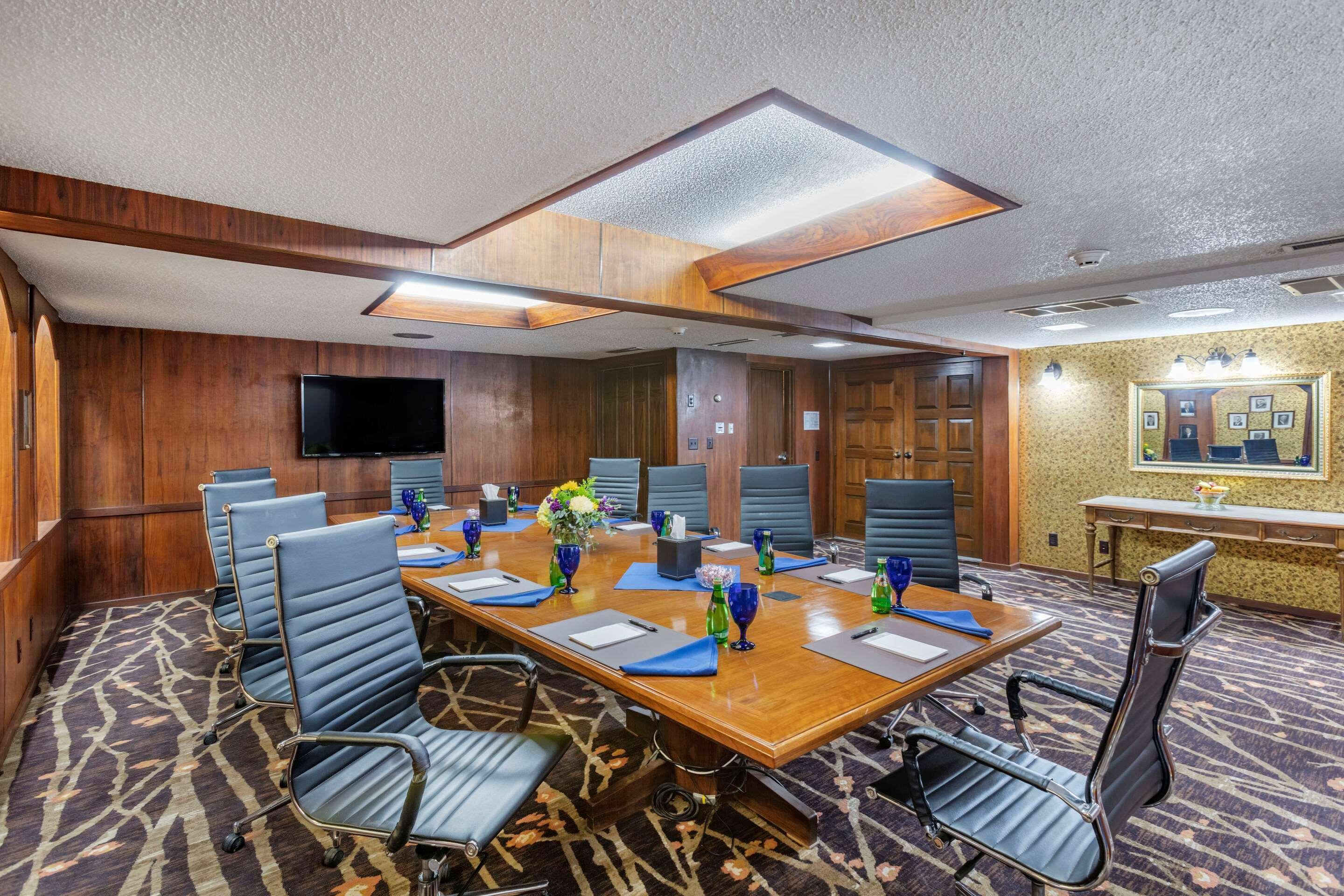 Best Western Downtown Casper Hotel Bagian luar foto