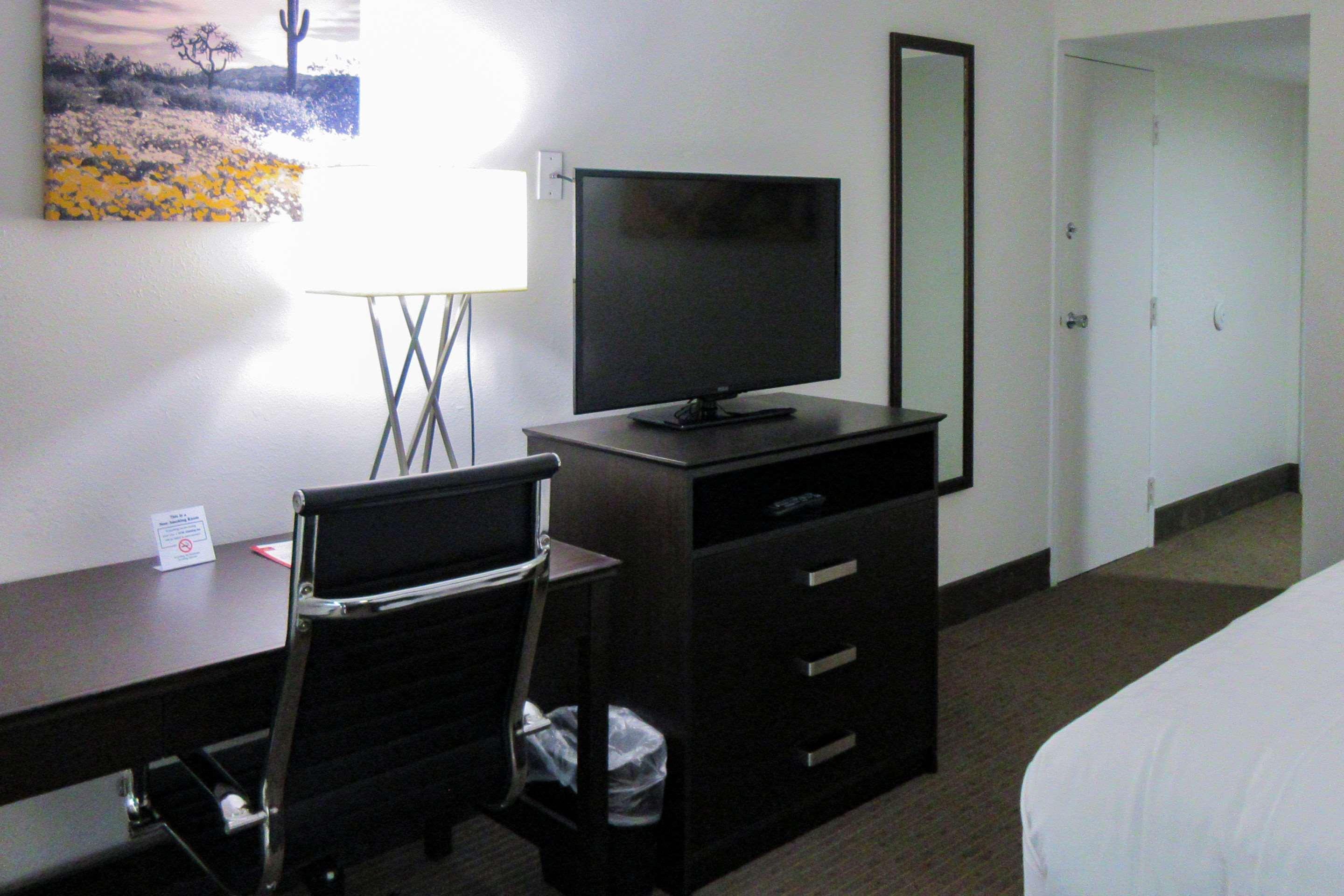 Best Western Downtown Casper Hotel Bagian luar foto