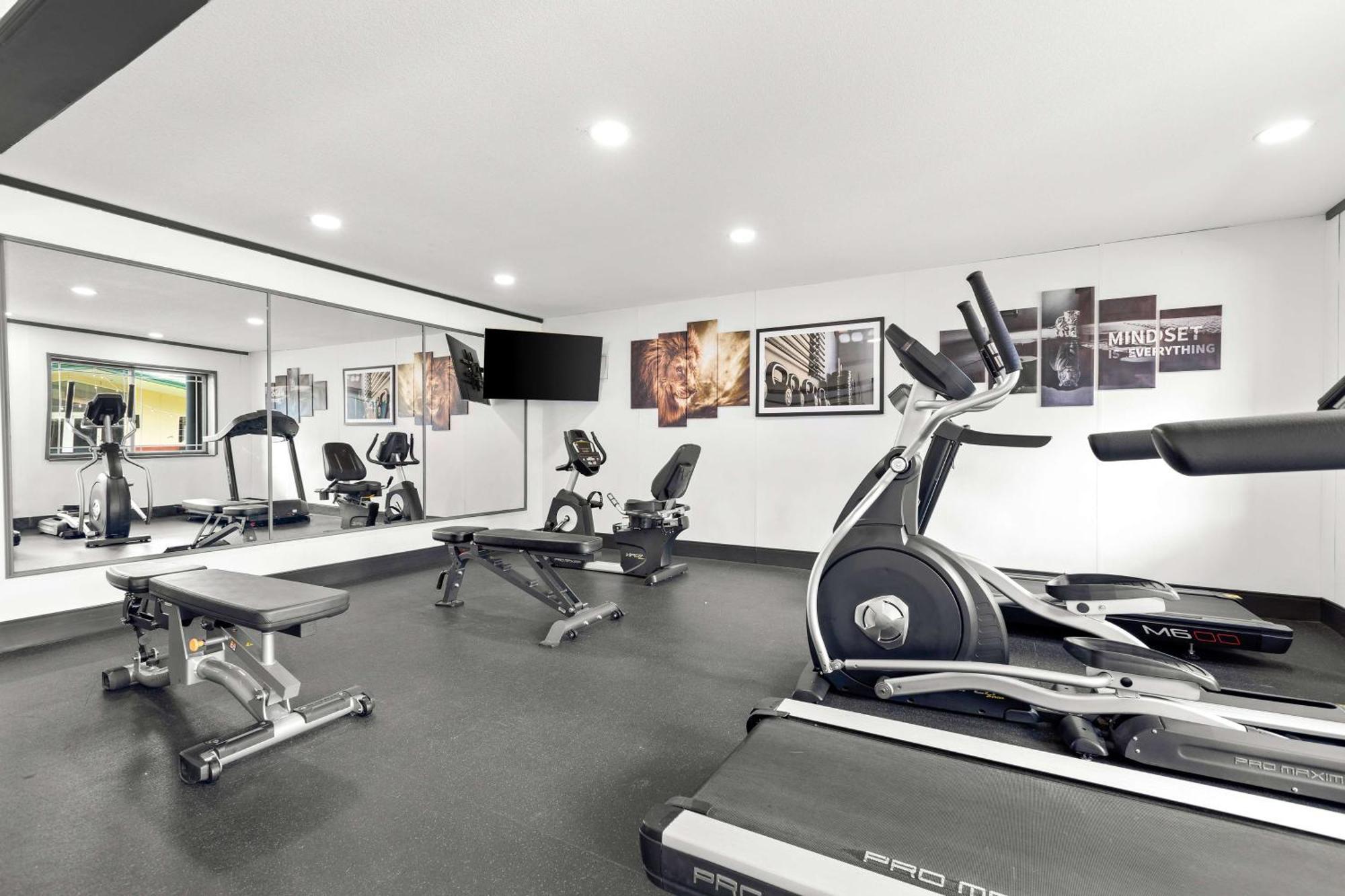 Best Western Downtown Casper Hotel Bagian luar foto